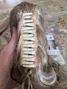 REECHO Curly Claw Clip and Drawstring Ponytail Extension Blonde Highlighted Hair